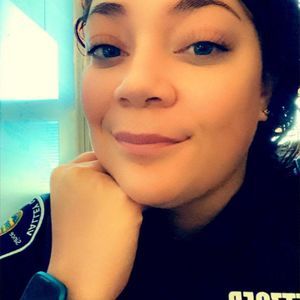 Meet your Posher, Ceara